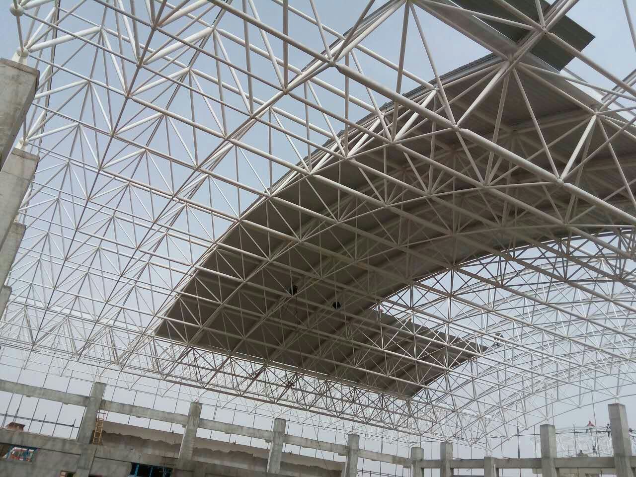 二连浩特一汽网架